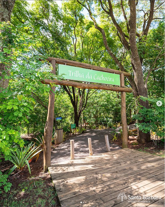 Trilha da Cachoeira